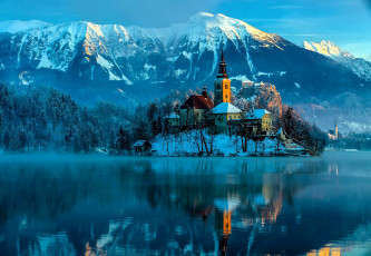 Картинка города блед+ словения горы зима озеро