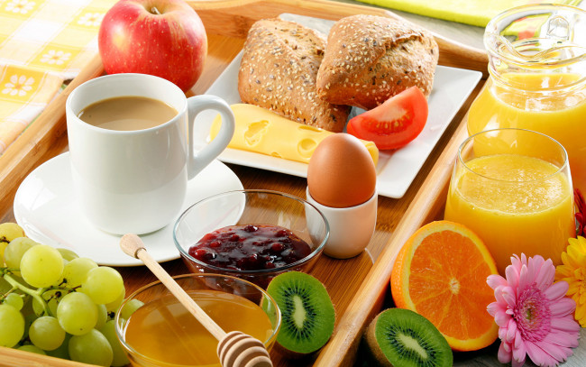 Обои картинки фото еда, разное, сыр, виноград, киви, джем, сок, кофе, завтрак