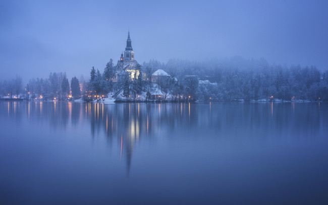 Обои картинки фото города, блед , словения, туман, зима, озеро
