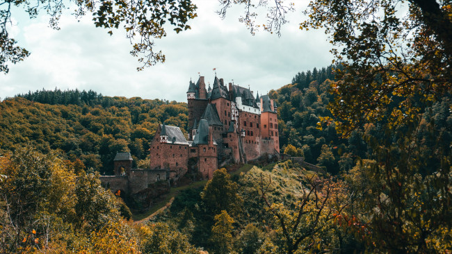 Обои картинки фото eltz castle, germany, города, замок эльц , германия, eltz, castle
