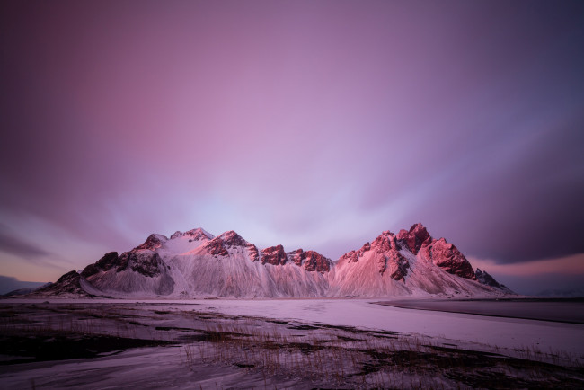 Обои картинки фото природа, горы, снег, небо, исландия, vestrahorn, stockksness