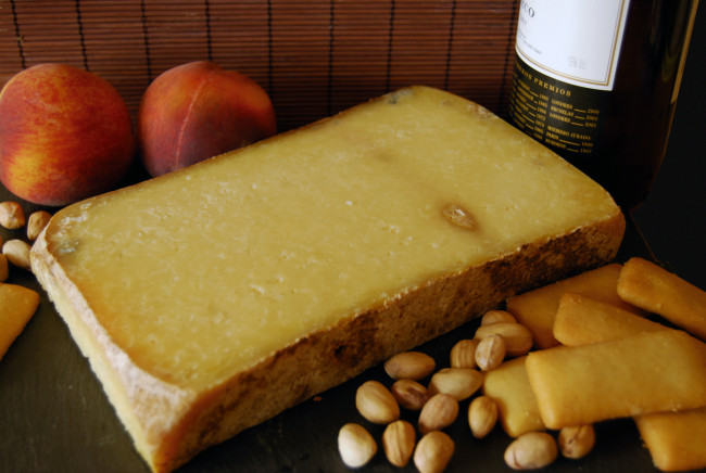 Обои картинки фото bleu de termignon, еда, сырные изделия, сыр