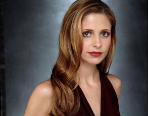 обоя девушки, sarah michelle gellar, декольте, актриса, взгляд, сара, мишель, геллар