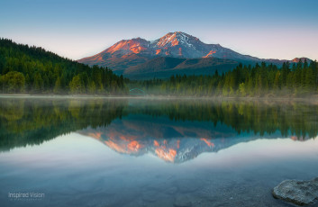 Картинка природа реки озера отражение лес горы озеро