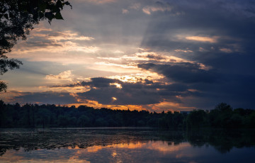 Картинка природа восходы закаты закат озеро деревья облака небо