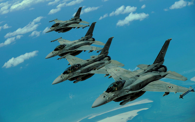 Обои картинки фото авиация, боевые самолёты, самолет, облака, небо, истребитель