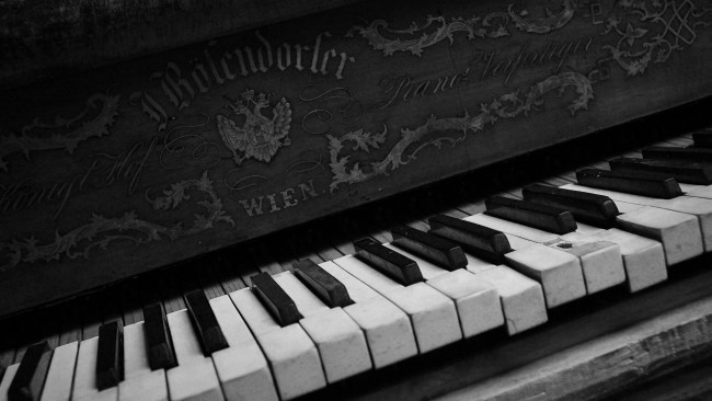 Обои картинки фото музыка, -музыкальные инструменты, черно, белое, пианино, клавиши