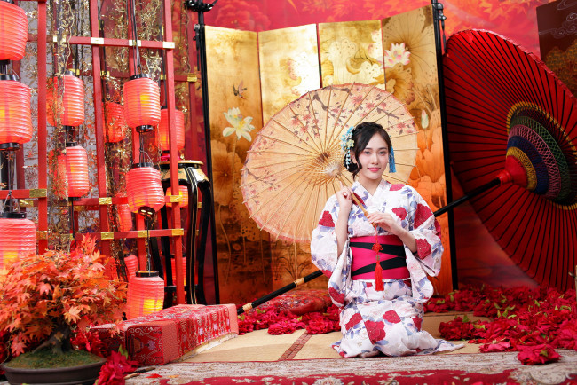 Обои картинки фото девушки, - азиатки, кимоно, азиатка, зонтик, фонарики