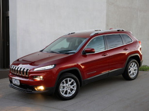 Картинка автомобили jeep красный 2014г kl au-spec longitude cherokee