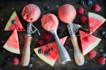 Картинка еда разное ягоды арбуз мороженое