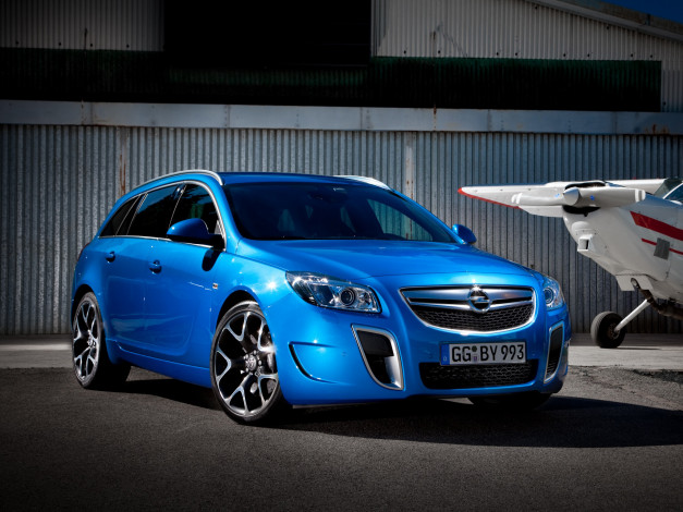 Обои картинки фото opel, insignia, opc, sports, tourer, автомобили