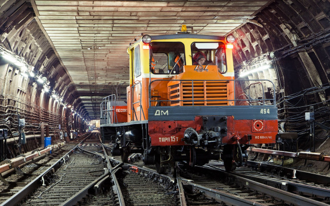 Обои картинки фото train, техника, метро, мотодрезина, тоннель, пути, рельсы