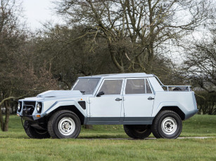 Картинка автомобили lamborghini lm002 серый