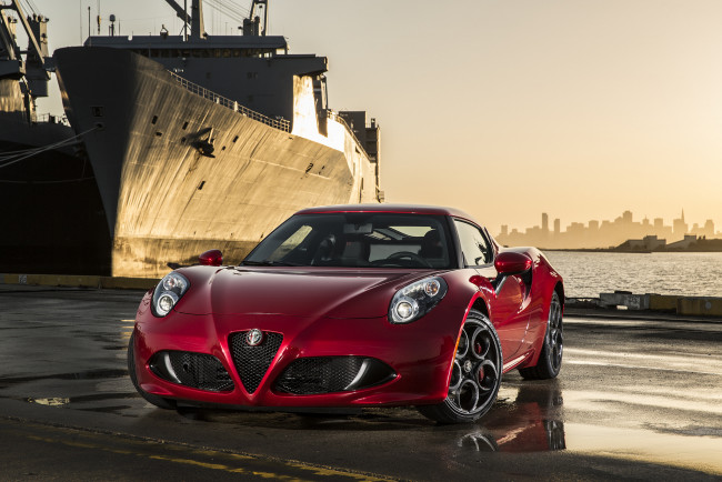 Обои картинки фото 2015 alfa romeo 4c, автомобили, alfa romeo, спорткар