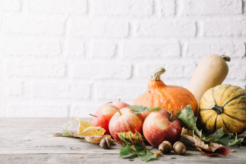 обоя еда, фрукты и овощи вместе, осень, листья, плоды, яблоко, тыква