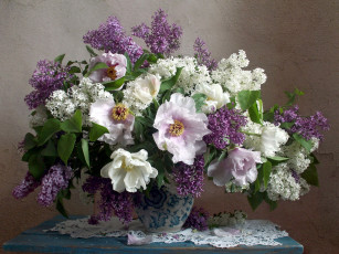 Картинка цветы букеты +композиции сирень тюльпаны