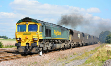 Картинка техника поезда грузовой состав вагоны локомотив рельсы железная дорога
