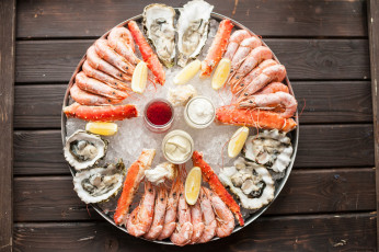 Картинка еда рыбные+блюда +с+морепродуктами креветки мидии лимон соус рыбное ассорти