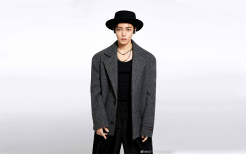 Картинка мужчины hou+ming+hao актер шляпа пальто
