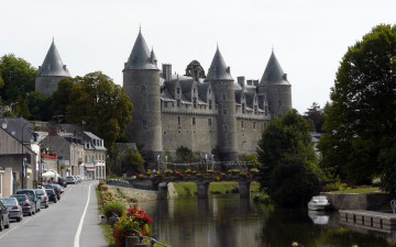 Картинка castle morbihan france города замки луары франция стены башни водоем мостик