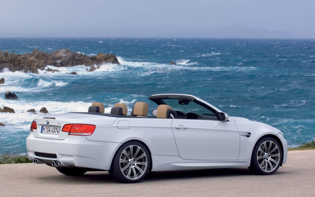 Обои картинки фото bmw, m3, cabrio, автомобили, море, белый, берег