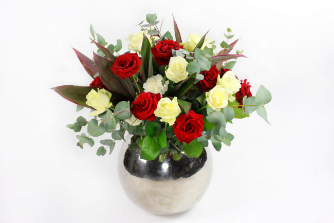 Обои картинки фото цветы, букеты, композиции, букет, розы, гвоздика, ваза