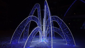 обоя разное, иллюминация, инсталляция, свет, снег, арки, дуги