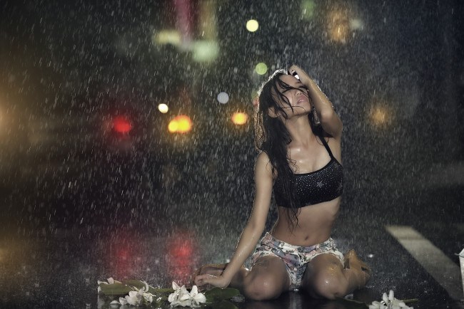 Обои картинки фото девушки, -unsort , азиатки, дождь