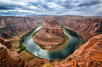 Картинка природа реки озера меандр штат аризона сша плавный изгиб русла колорадо horseshoe bend подкова каньон глен