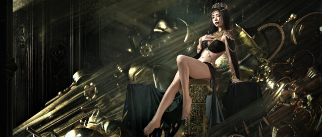 Обои картинки фото девушки, - креатив,  косплей, nekokoyoshi, корона, белье, золото