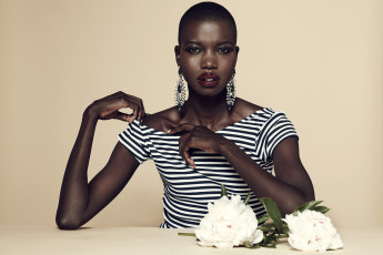 Картинка nykhor+paul девушки -unsort+ темнокожие девушка nykhor paul африка модель пион цветок макияж темнокожая серьги брюнетка