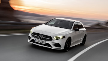 Картинка mercedes-benz+a-class+2019 автомобили mercedes-benz 2019 a-class