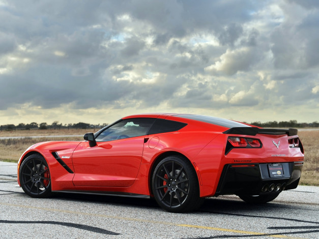 Обои картинки фото автомобили, corvette, красный, 2014, c7, hpe700, twin, turbo, stingray, hennessey