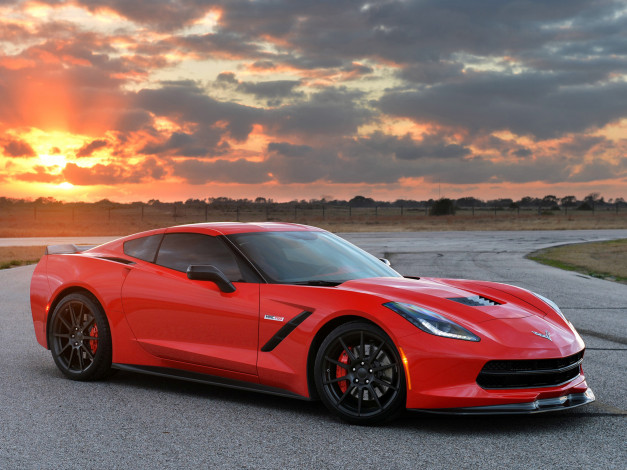 Обои картинки фото автомобили, corvette, красный, 2014, c7, turbo, twin, hpe700, stingray, hennessey