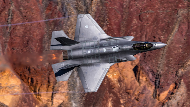 Обои картинки фото авиация, боевые самолёты, f-35