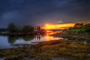 Картинка природа восходы закаты озеро дома мост остров