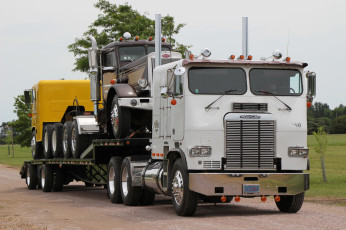 Картинка freightliner+coe автомобили freightliner тягач седельный грузовик тяжёлый