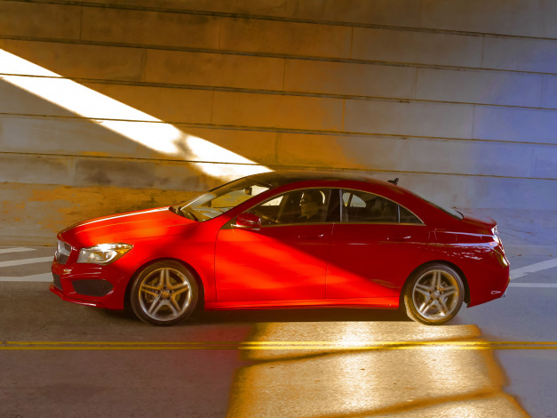 Обои картинки фото автомобили, mercedes-benz, amg, 2013, c117, cla, 250, us-spec, sports, package, красный