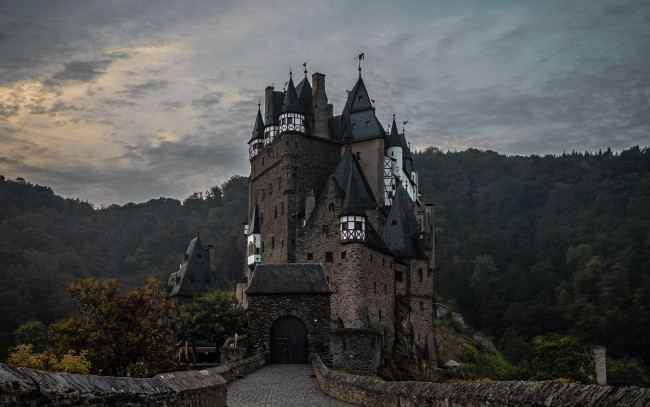 Обои картинки фото eltz castle, germany, города, замок эльц , германия, eltz, castle