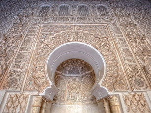 Картинка ben youssef madrasa marrakech morocco разное элементы архитектуры