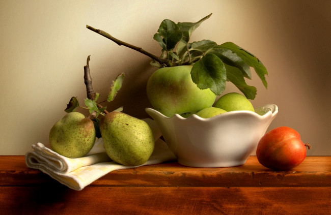 Обои картинки фото еда, фрукты, ягоды, груши, яблоки, слива