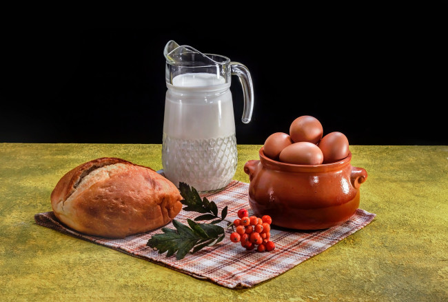 Обои картинки фото еда, натюрморт, яйца, хлеб, молок