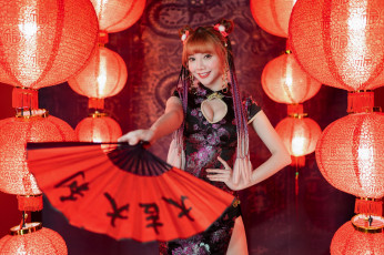 Картинка девушки -+азиатки азиатка фонарики веер