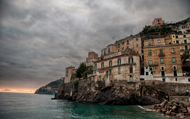 Обои картинки фото города, амальфийское, лигурийское, побережье, италия, камни, minori, campania, italy, amalfi, coast, минори