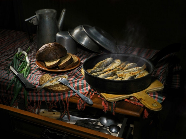 Обои картинки фото еда, натюрморт, лук, хлеб, рыба