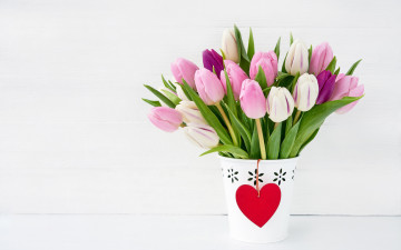 Картинка цветы тюльпаны бутоны ваза