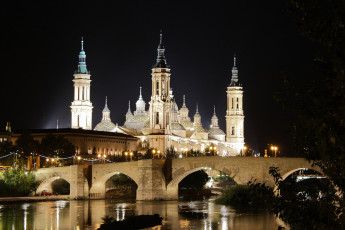 Картинка сарагоса испания города -+католические+соборы +костелы +аббатства