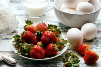Картинка еда клубника +земляника ягоды яйца