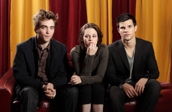 Картинка robert pattinson kristen stewart taylor lautner разное знаменитости сумерки