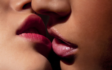 обоя разное, губы, поцелуй